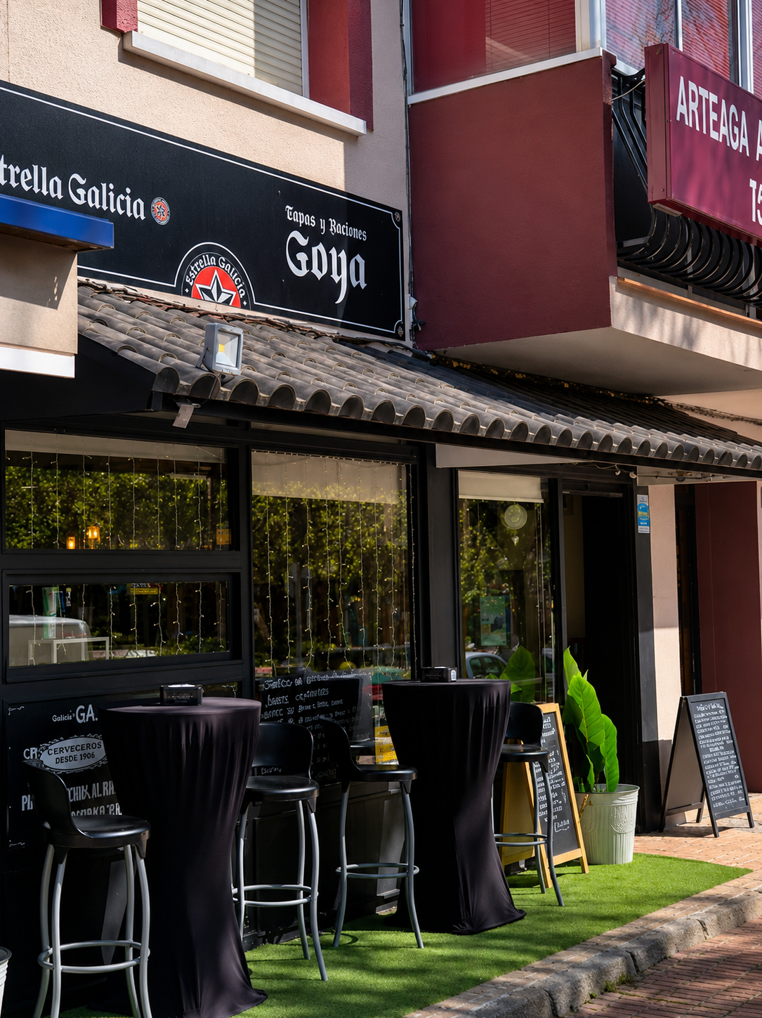 Fachada de Tapas y Pintxos Goya en Paseo de Goya 6, Móstoles